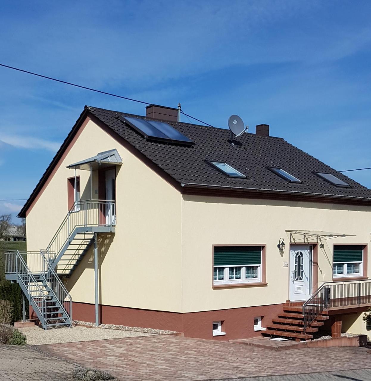 Landhaus Warndtwald Dependance Wadgassen Esterno foto